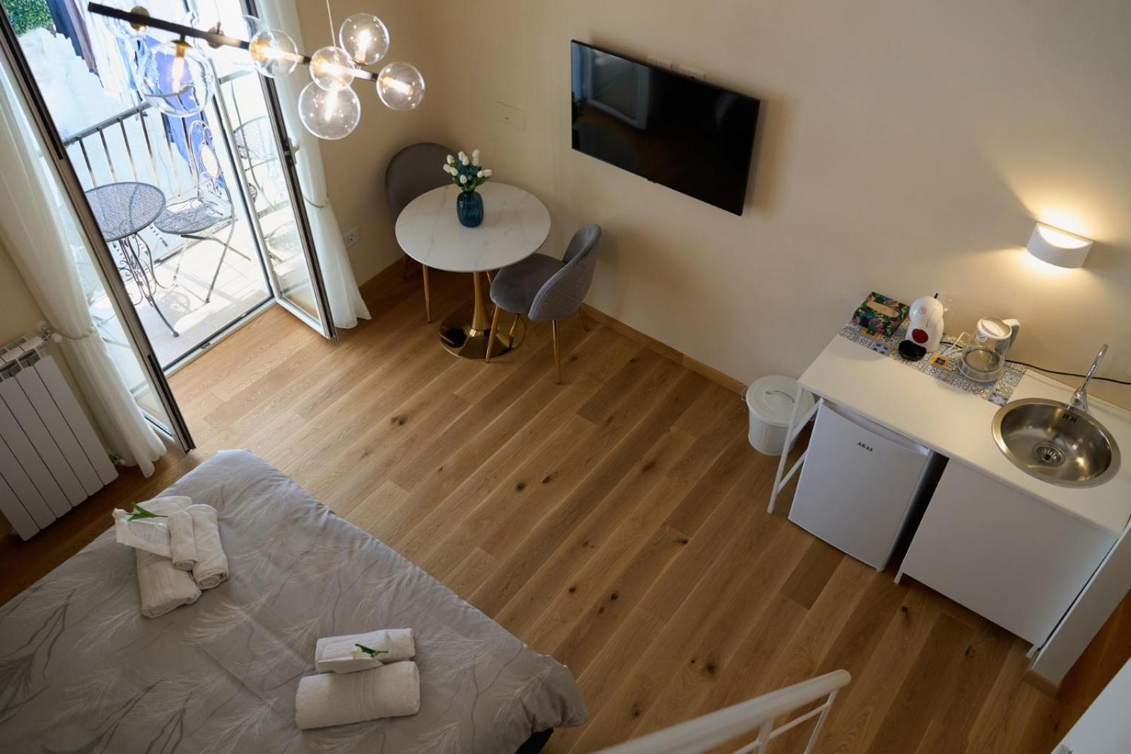 Alesuite Неаполь Экстерьер фото